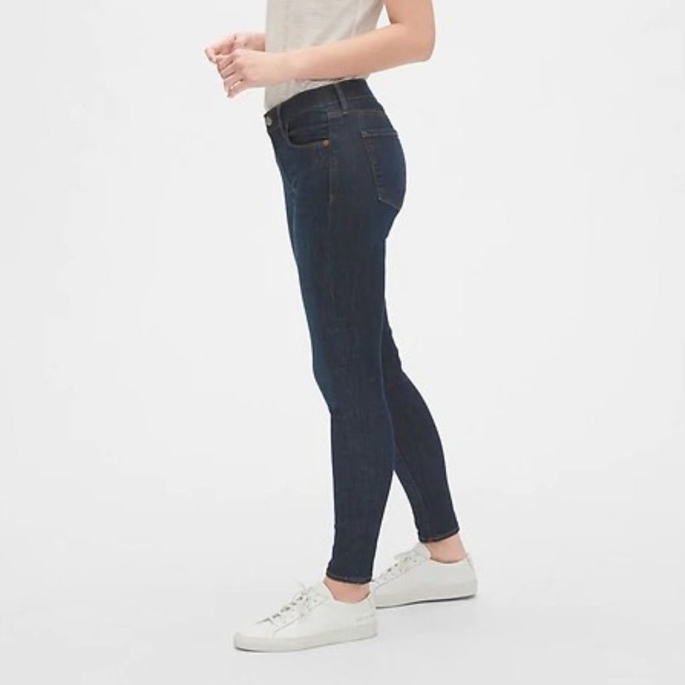 Gap 1969 Mid Rise Skinny Jeans
